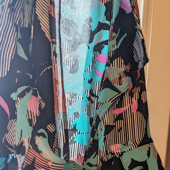 Boutique blouse 80s style fun spring button up teal floral funky 2x plus tall - Picture 4 of 7